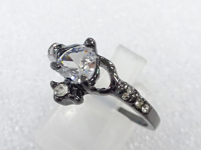 クリスタル　指輪(20号)